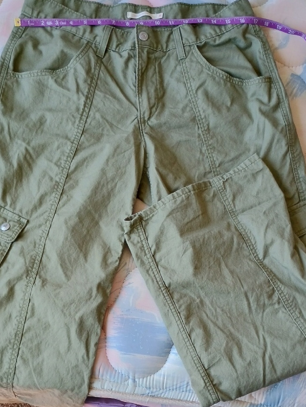 Levis Super Low Cargo Pants